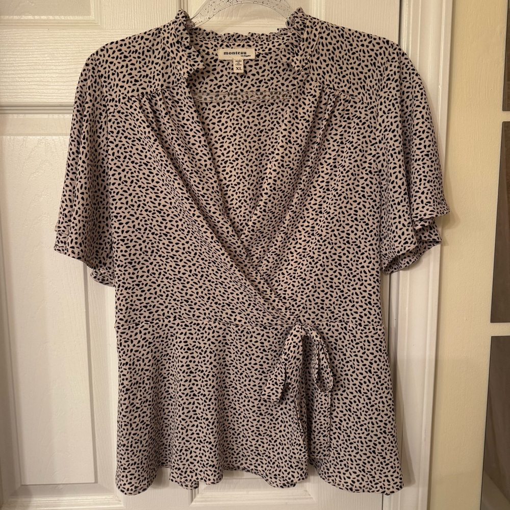 Monteau cute flattering top! Worn once. Too small for me now!